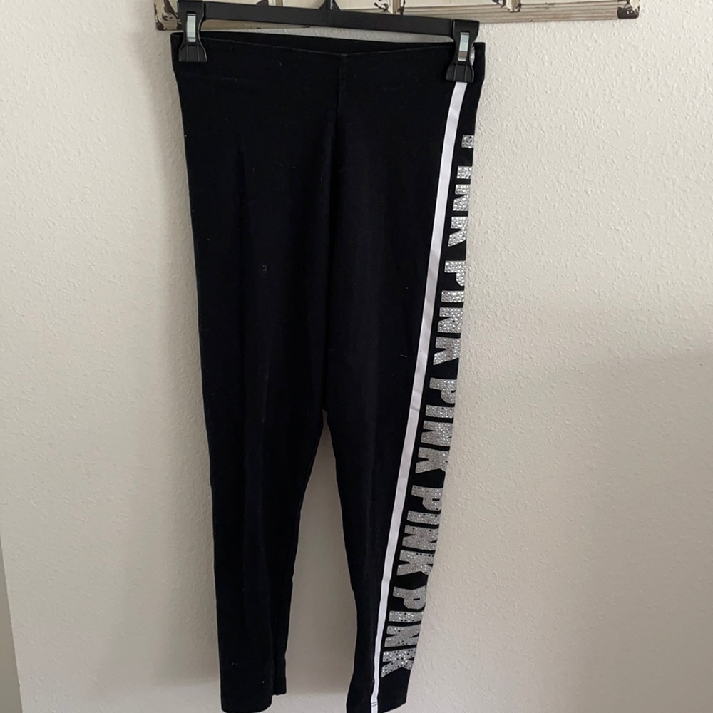 PINK size XS leggings.